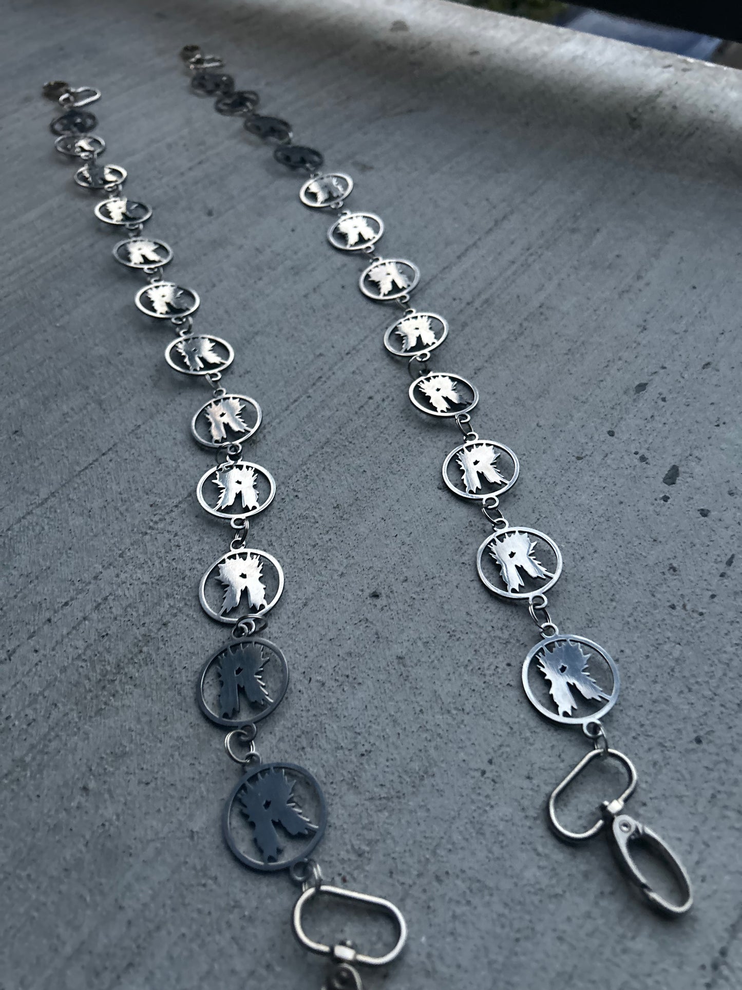 Wallet chain